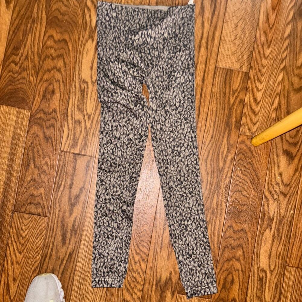Spanx Look At Me Now  Cheetah Legging SMALL